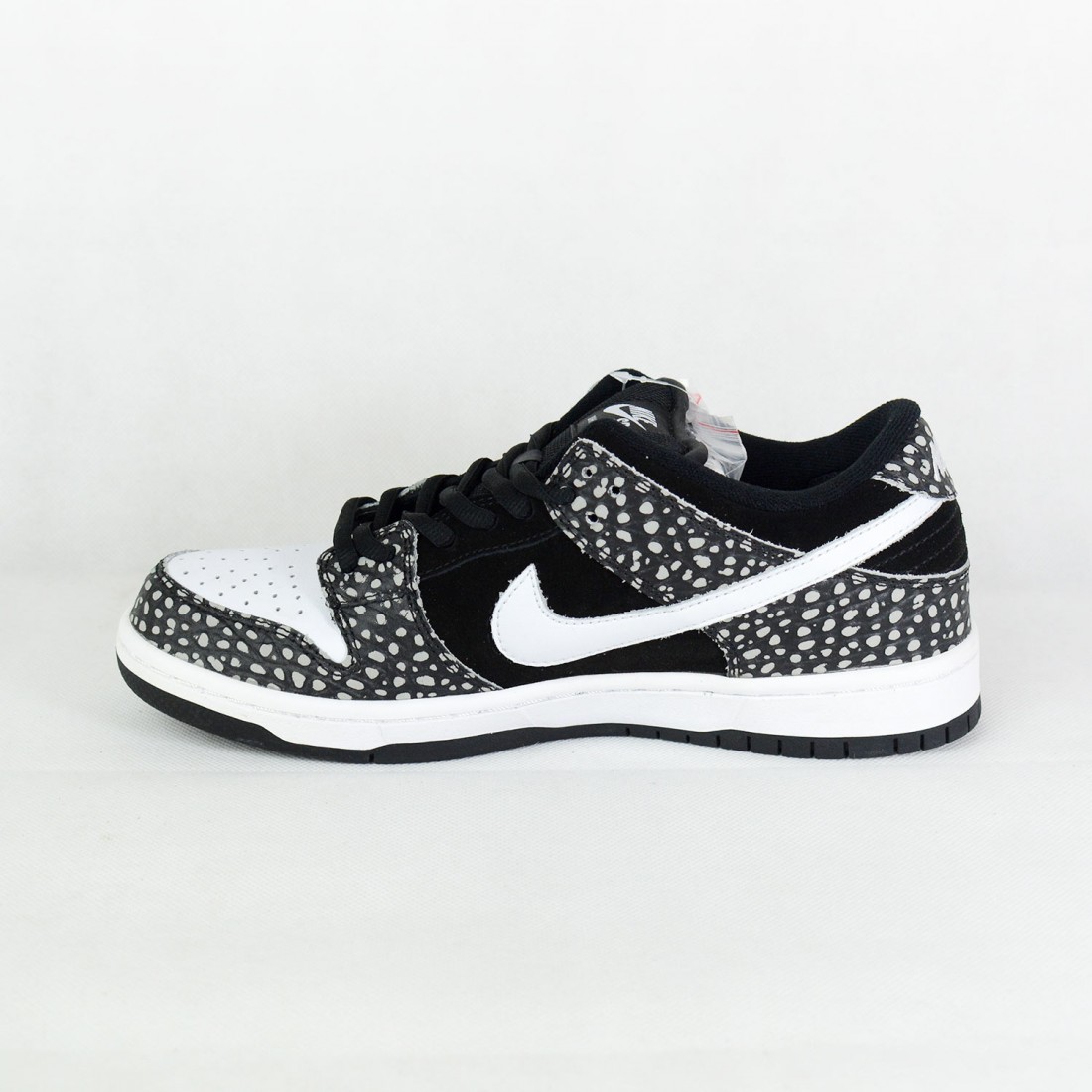 dunk low black white 42 5